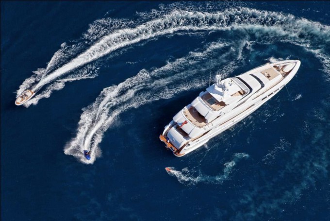 Motor Yacht Manifiq